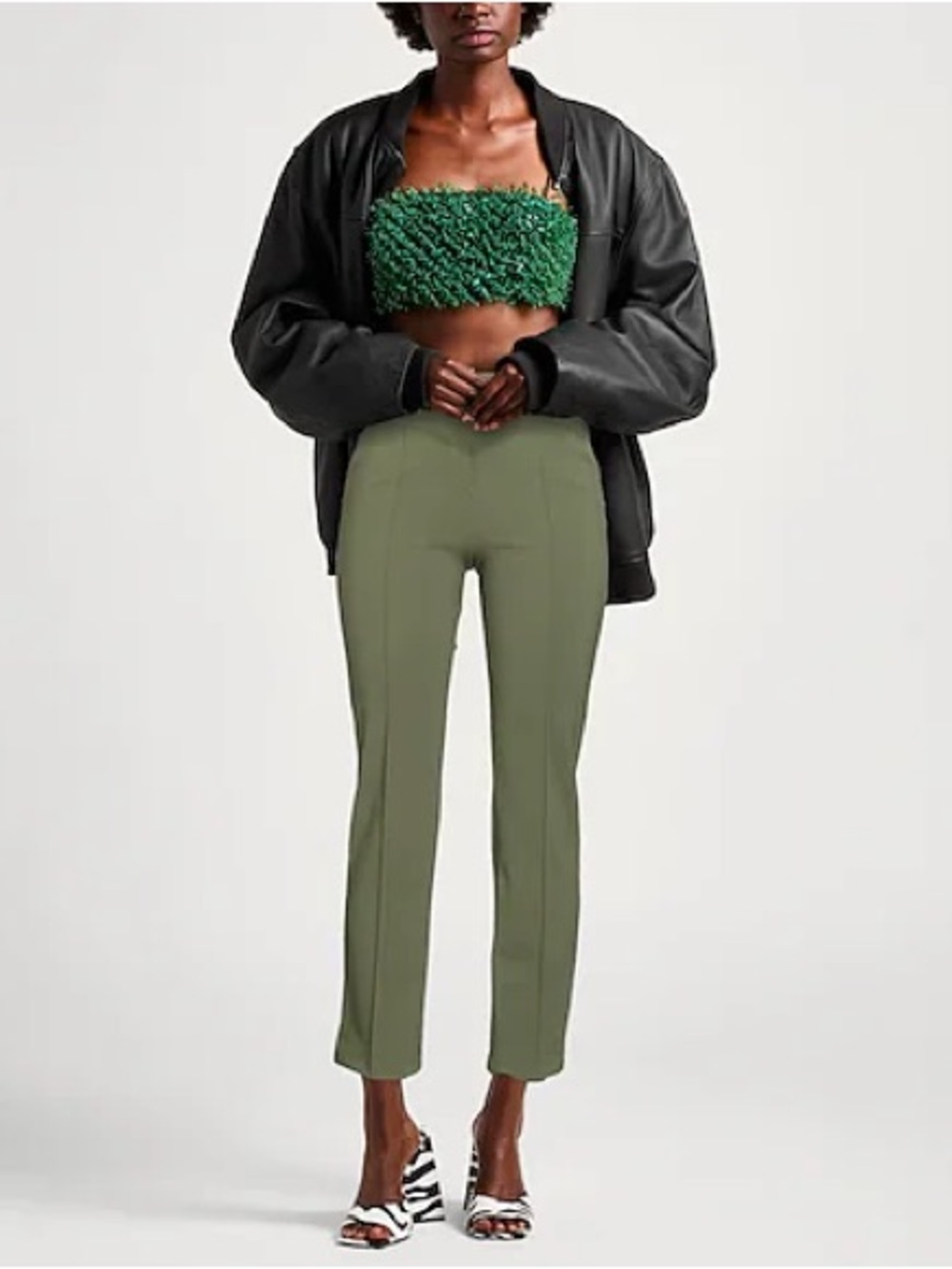 CHIARA BONI Nuccia Crop Pants in Military Green Size 38 NWT